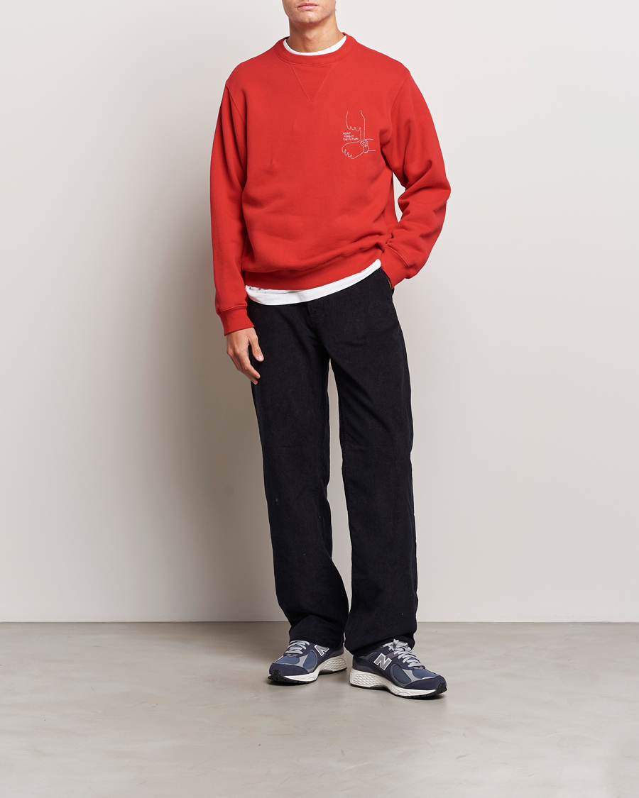 Herr | Tröjor | Nudie Jeans | Lasse Future Crew Neck Sweatshirt Red Alert