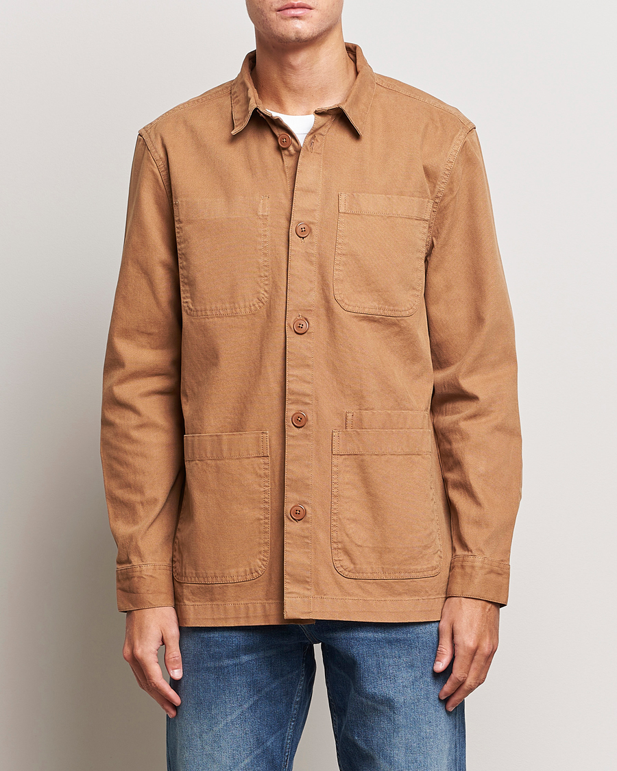 Herr | Skjortjackor | Barbour Lifestyle | Chesterwood Cotton Overshirt Sandstone