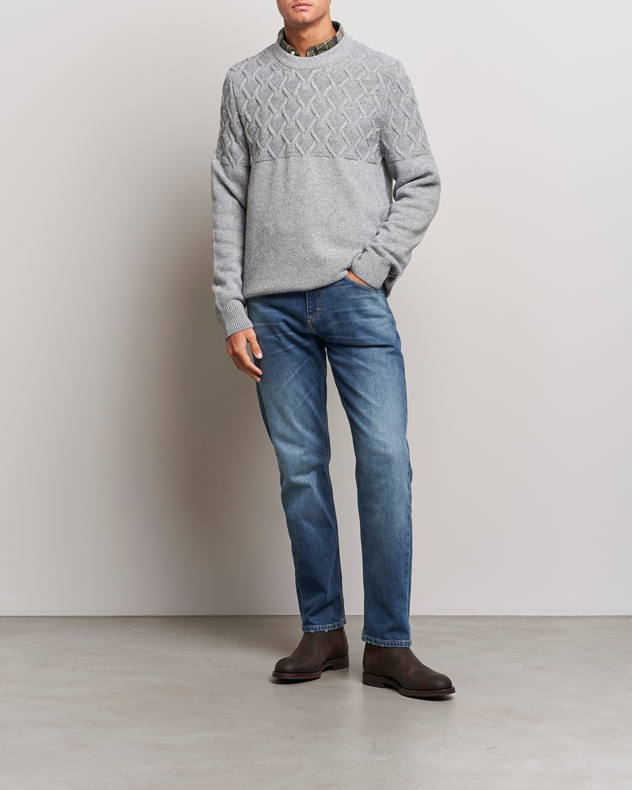 Herr | Tröjor | Barbour International | Knitted Cable Crewneck Grey Marl