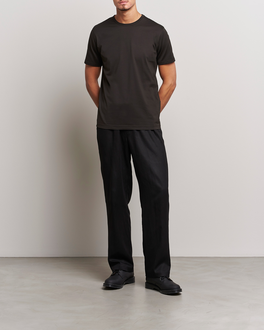 Herr | T-Shirts | Sunspel | Crew Neck Cotton Tee Coffee