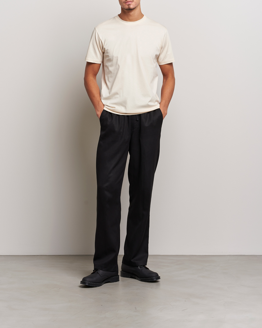 Herr | T-Shirts | Sunspel | Riviera Midweight Tee Undyed