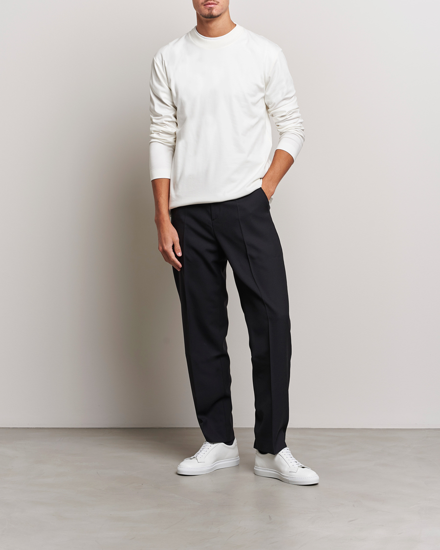 Herr | T-Shirts | Sunspel | Heavyweight Mock Neck Long Sleeve T-Shirt Ecru