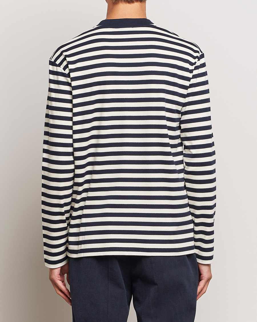 Herr | T-Shirts | Sunspel | Heavyweight Mock Neck Long Sleeve T-Shirt Navy/Ecru