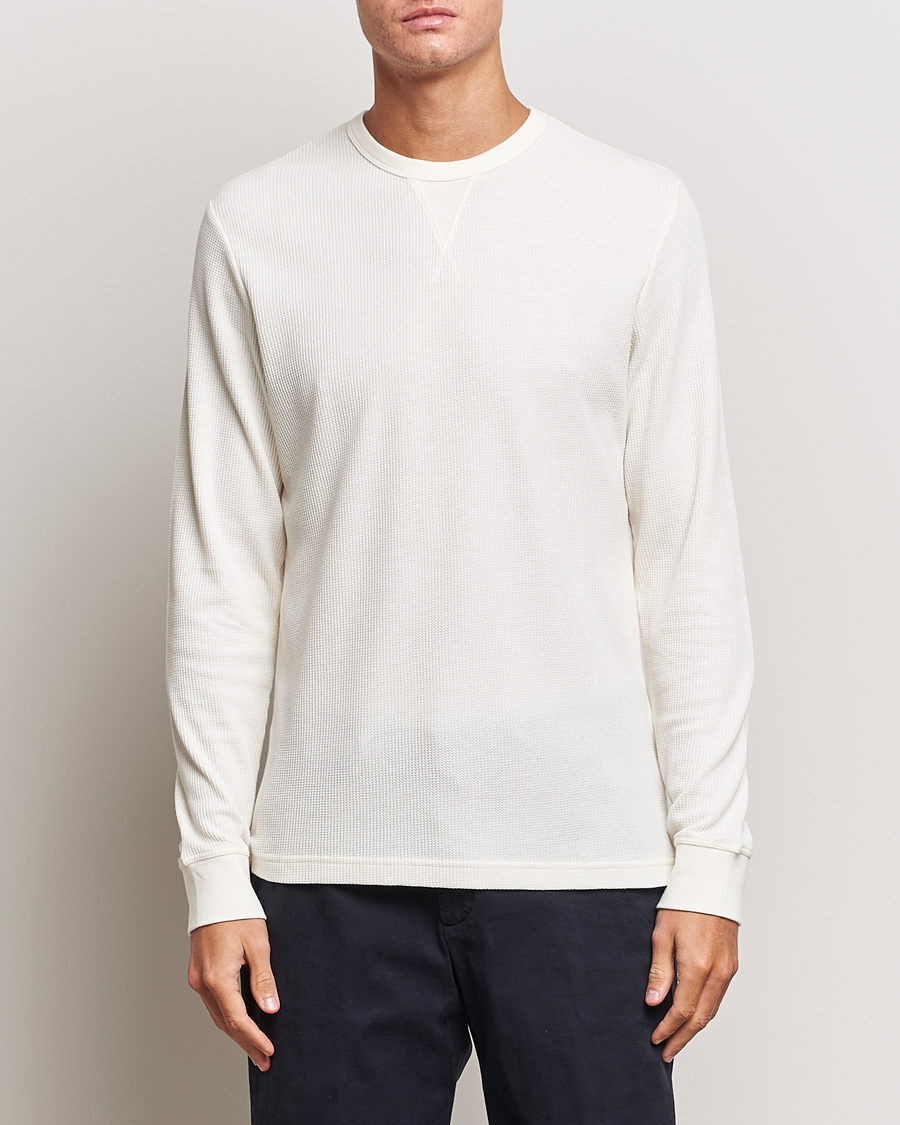 Herr | T-Shirts | Sunspel | Long Sleeve Waffle T-Shirt Ecru