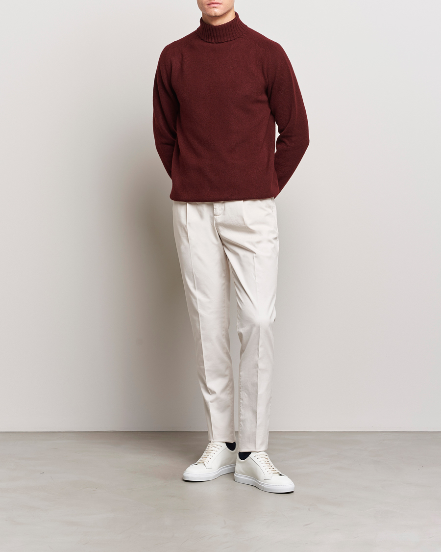 Herr | Tröjor | Sunspel | Lambswool Rollneck Maroon