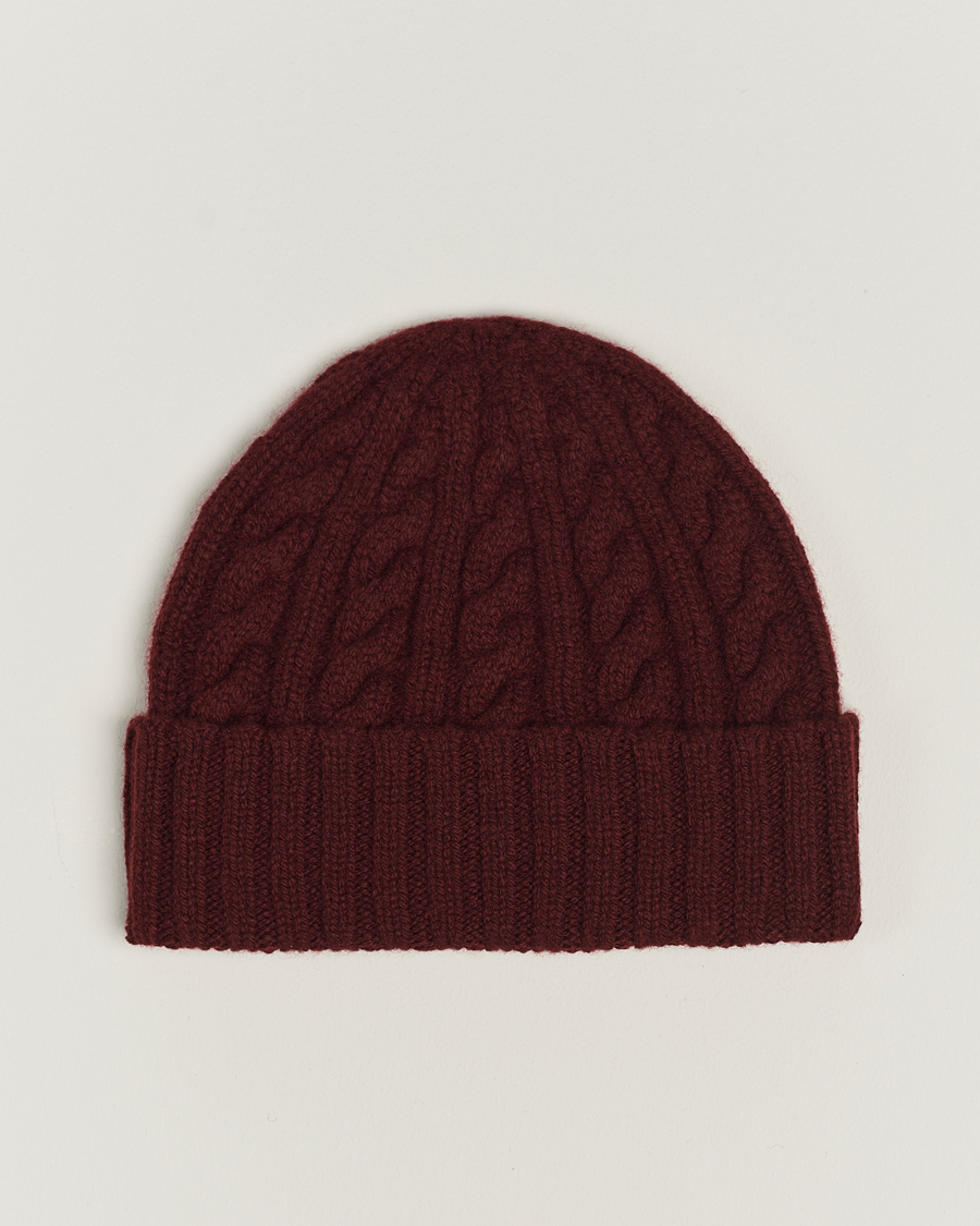 Herr | Sunspel Lambswool Cable Hat Maroon | Sunspel | Lambswool Cable Hat Maroon