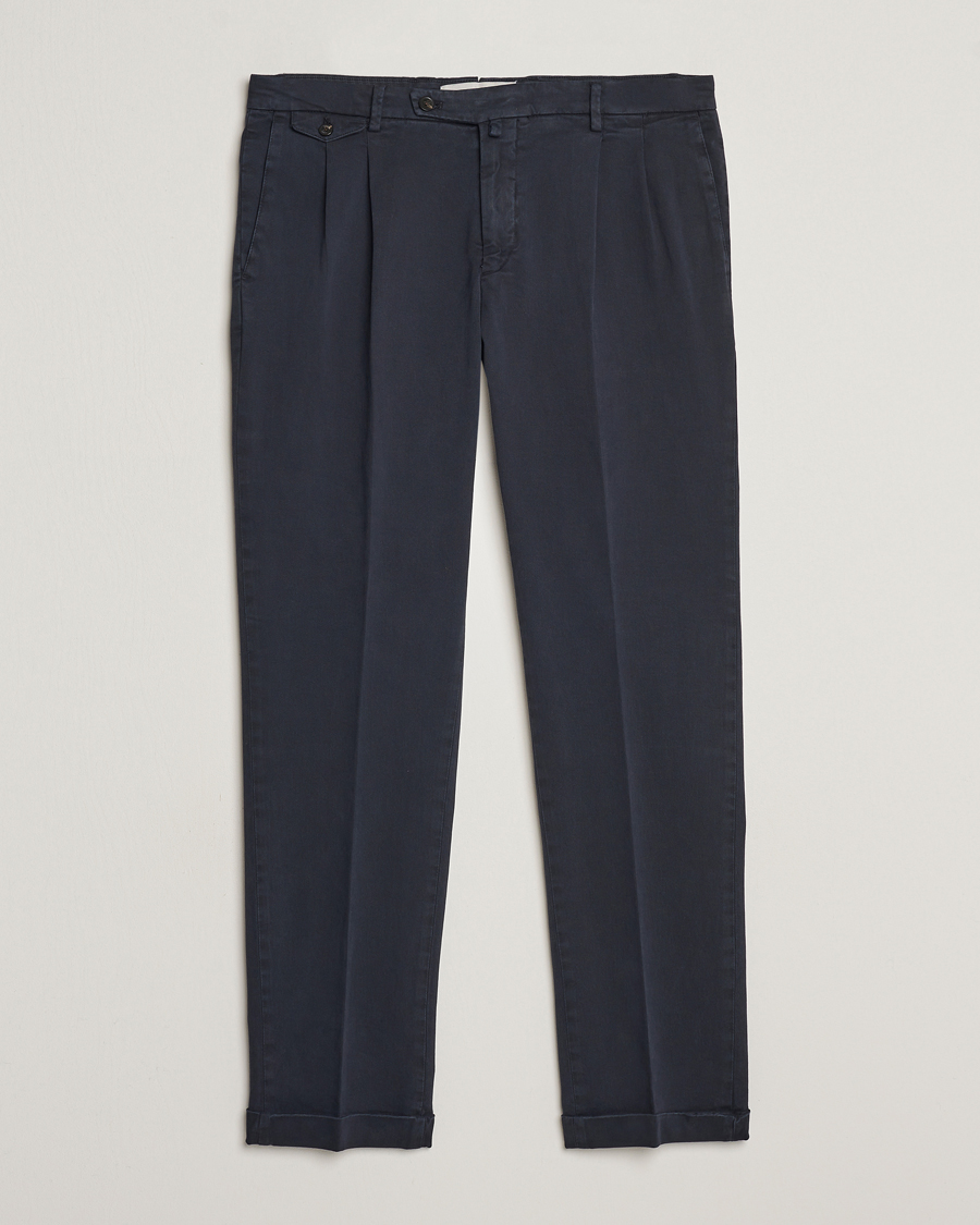 Herr | Byxor | Briglia 1949 | Easy Fit Pleated Cotton Stretch Chino Navy