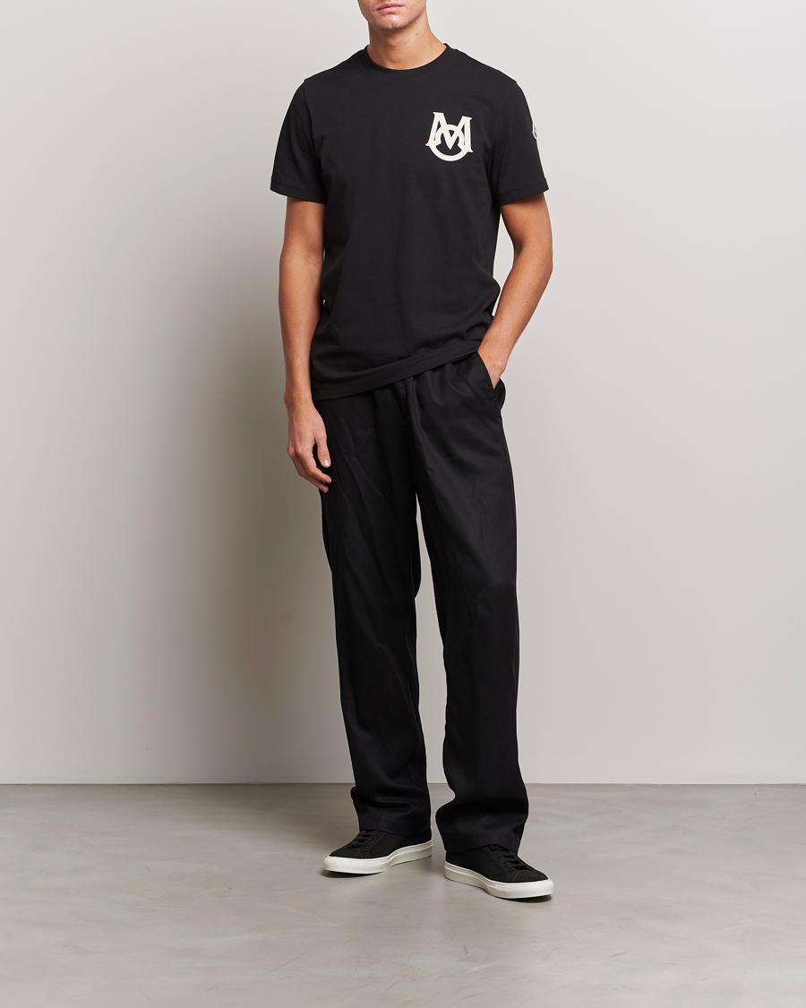 Herr | T-Shirts | Moncler | Embossed Logo T-shirt Black