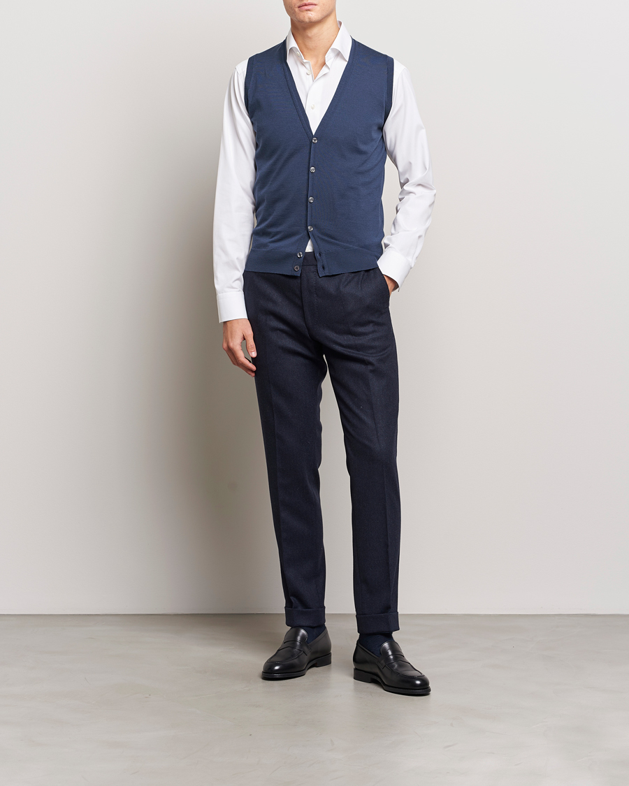 Herr | Tröjor | John Smedley | Huntswood Slim Fit Waistcoat Smoke Blue