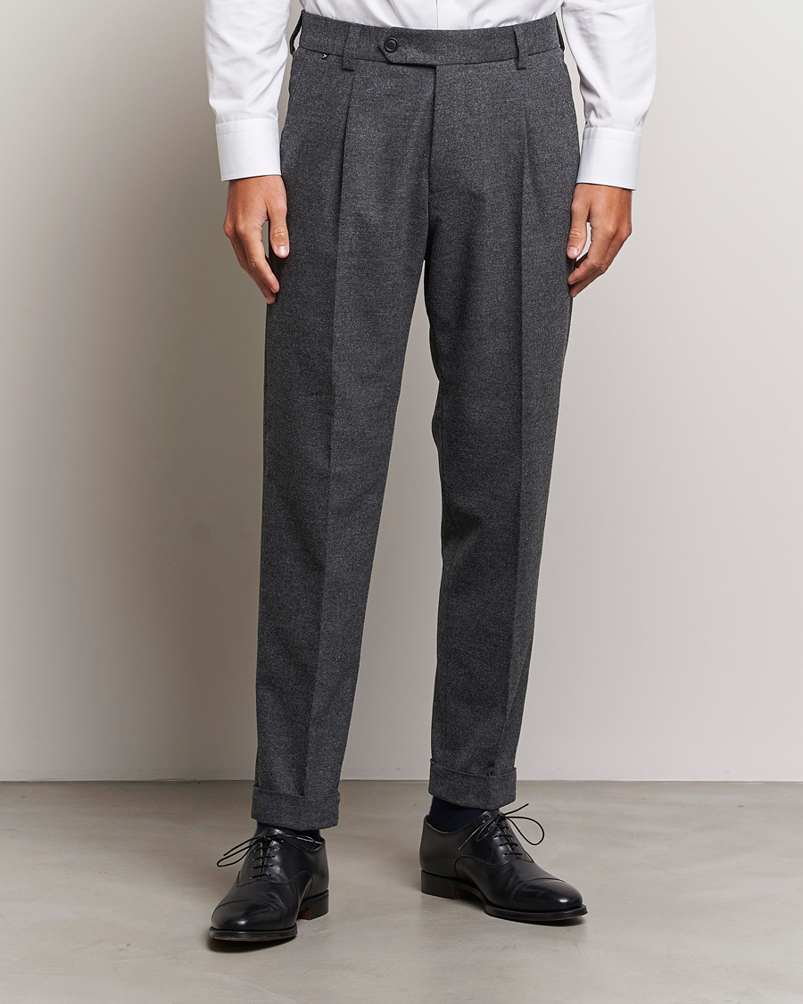 Herr | Kavaj | BOSS BLACK | Perin Tech Flannel Pleated Trousers Dark Grey