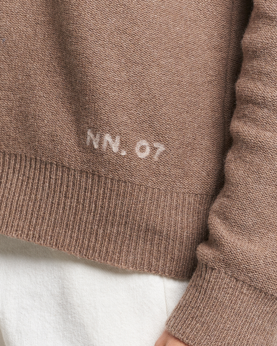 Herr | Tröjor | NN07 | Nigel Lambswool Crew Neck Pullover Shitake