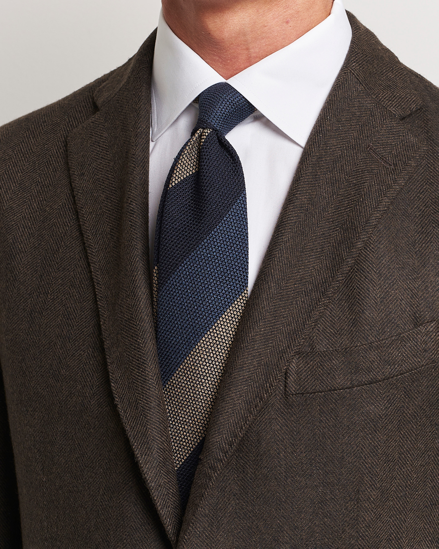 Herr | Amanda Christensen Silk Grenadine 8cm Block Striped Tie Navy/Blue/Beige | Amanda Christensen | Silk Grenadine 8cm Block Striped Tie Navy/Blue/Beige