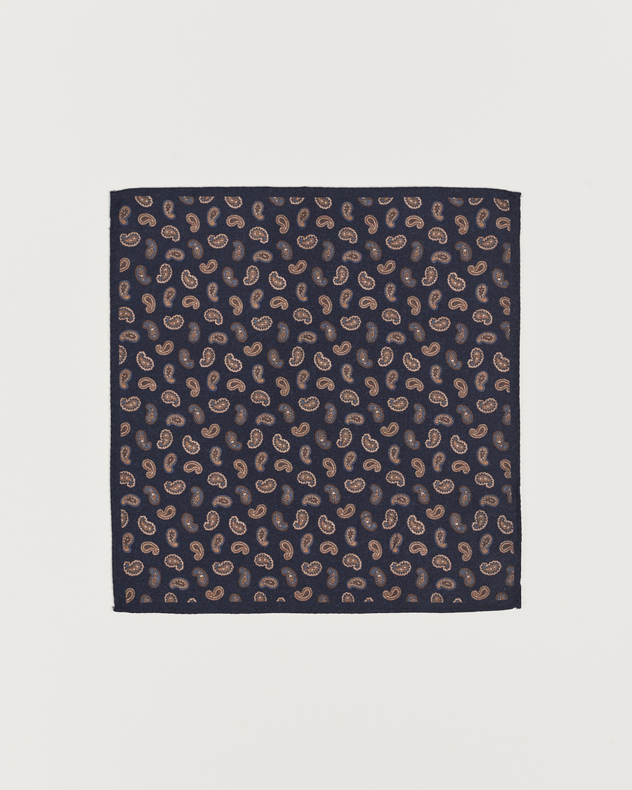 Herr | Näsdukar | Amanda Christensen | Wool Flannel Printed Paisley Pocket Square Navy