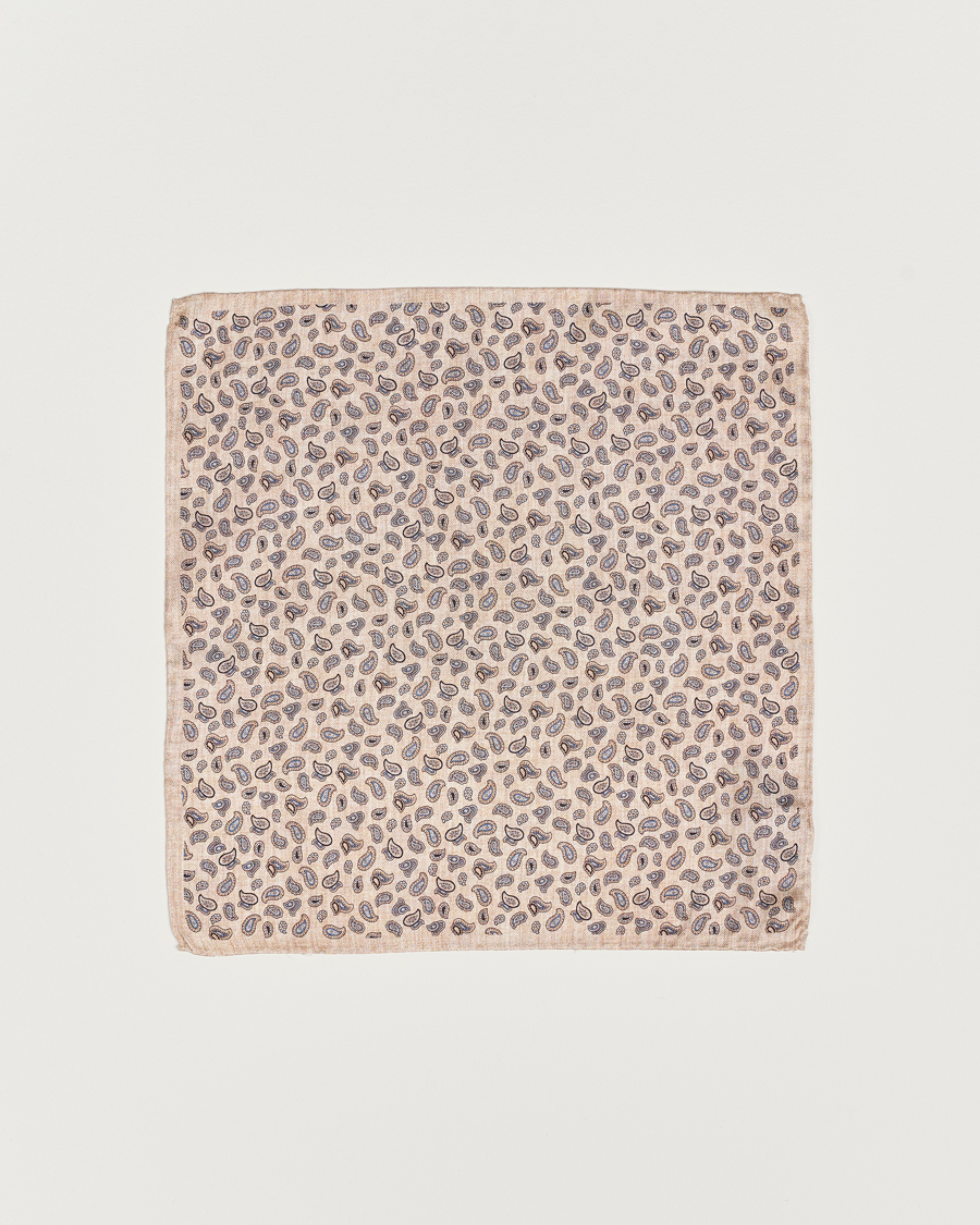 Herr | Amanda Christensen Silk Oxford Printed Paisley Pocket Square Creme | Amanda Christensen | Silk Oxford Printed Paisley Pocket Square Creme