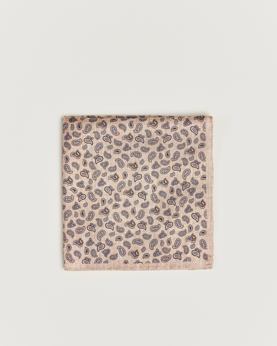 Herr | Amanda Christensen Silk Oxford Printed Paisley Pocket Square Creme | Amanda Christensen | Silk Oxford Printed Paisley Pocket Square Creme