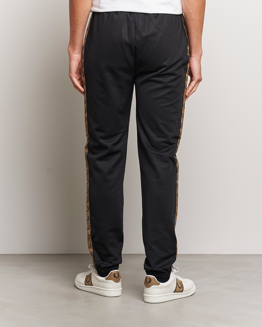 Herr | Byxor | Fred Perry | Taped Track Pants Black