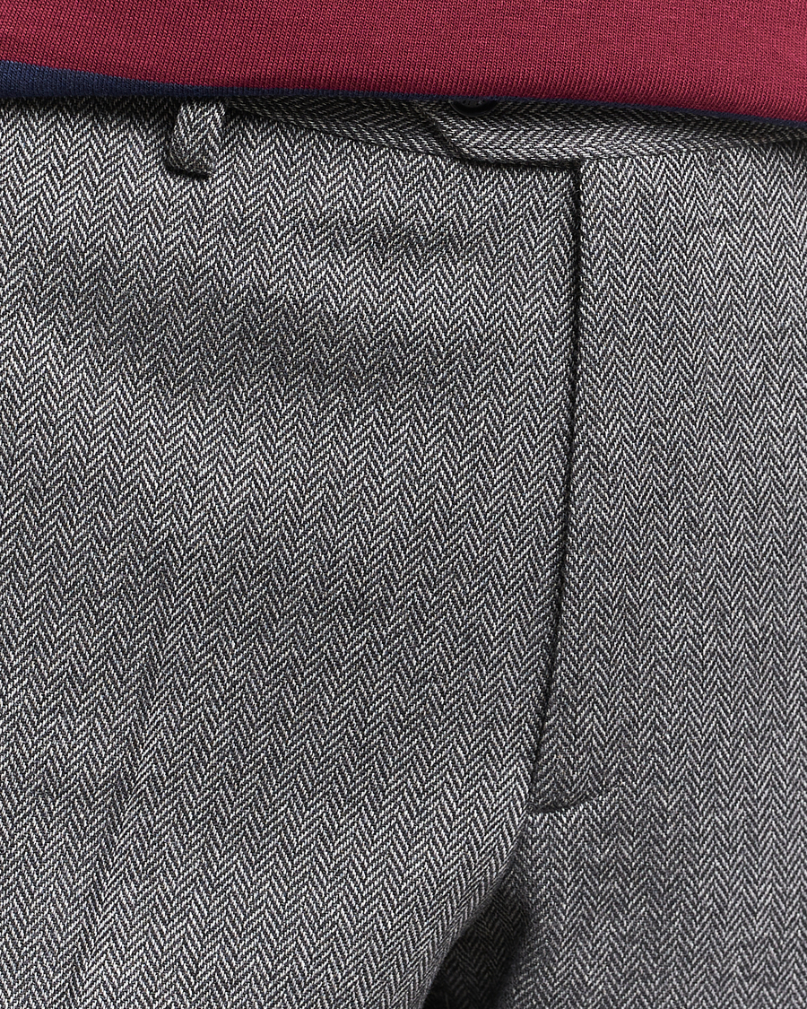 Herr | Byxor | Gant | Tapered Herringbone Wool Pants Black