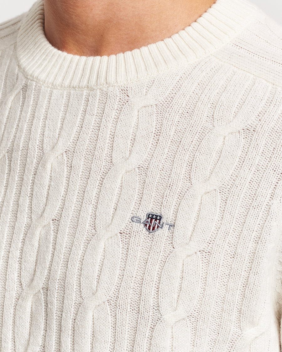 Herr | Tröjor | GANT | Lambswool Cable Crew Neck Pullover Cream