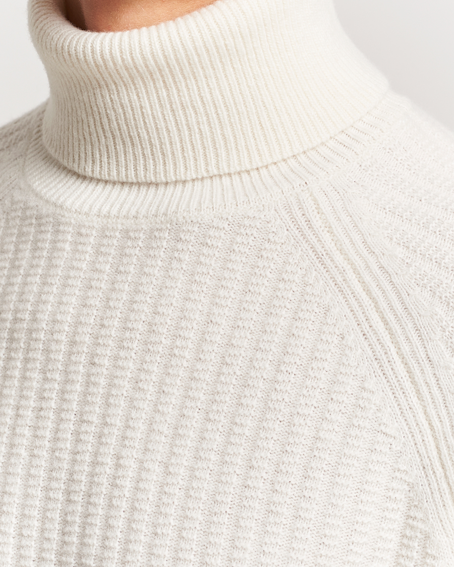 Herr | Tröjor | GANT | Lambswool Textured Rollneck Cream