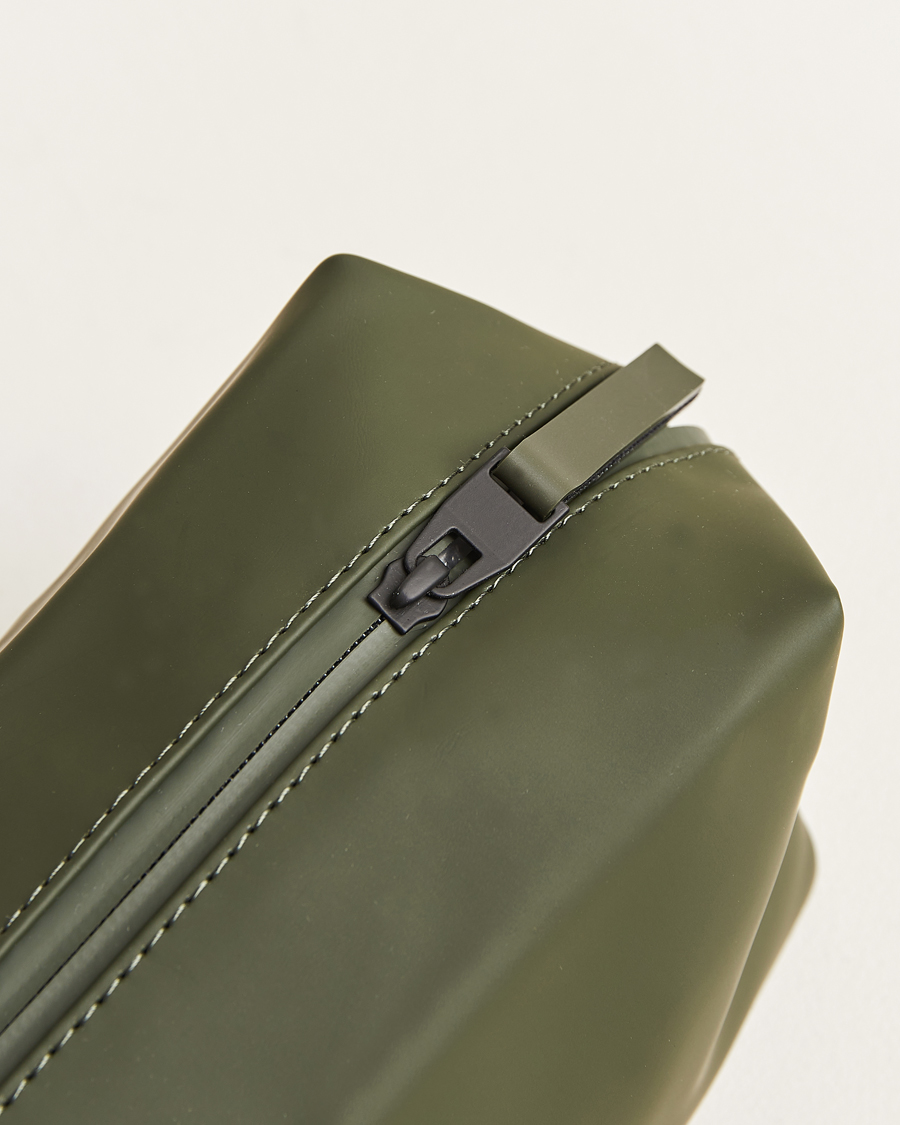 Herr | Väskor | RAINS | Washbag Small Green