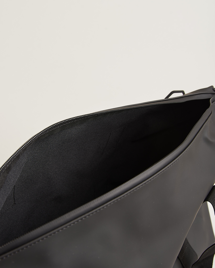 Herr | Väskor | RAINS | Hilo Small Weekendbag Black