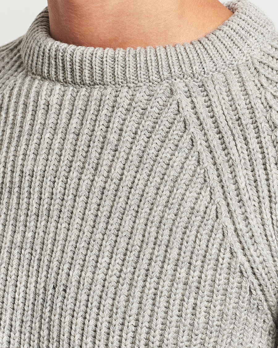 Herr | Tröjor | Gloverall | Fisherman Rib Chunky Wool Crew Neck Light Grey