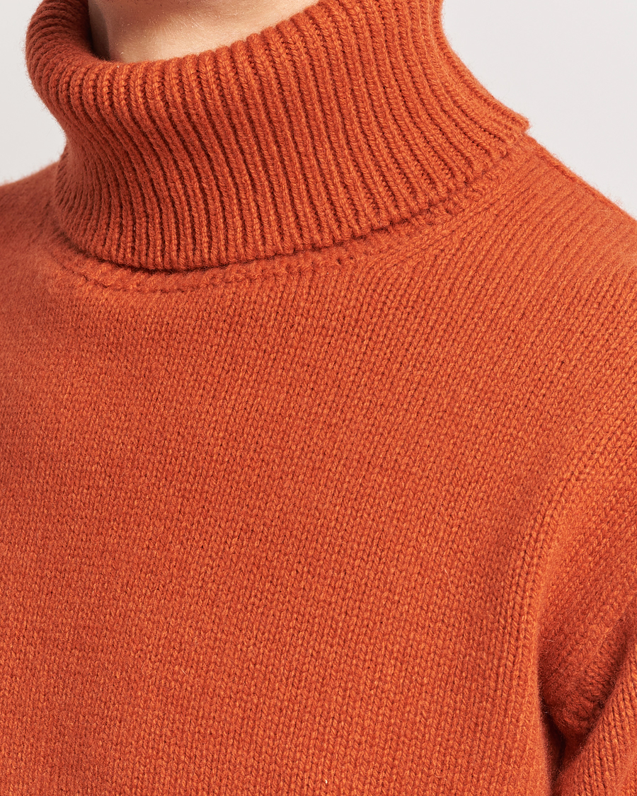 Herr | Tröjor | Merz b. Schwanen | Cashmere/Merino Rollneck Rust
