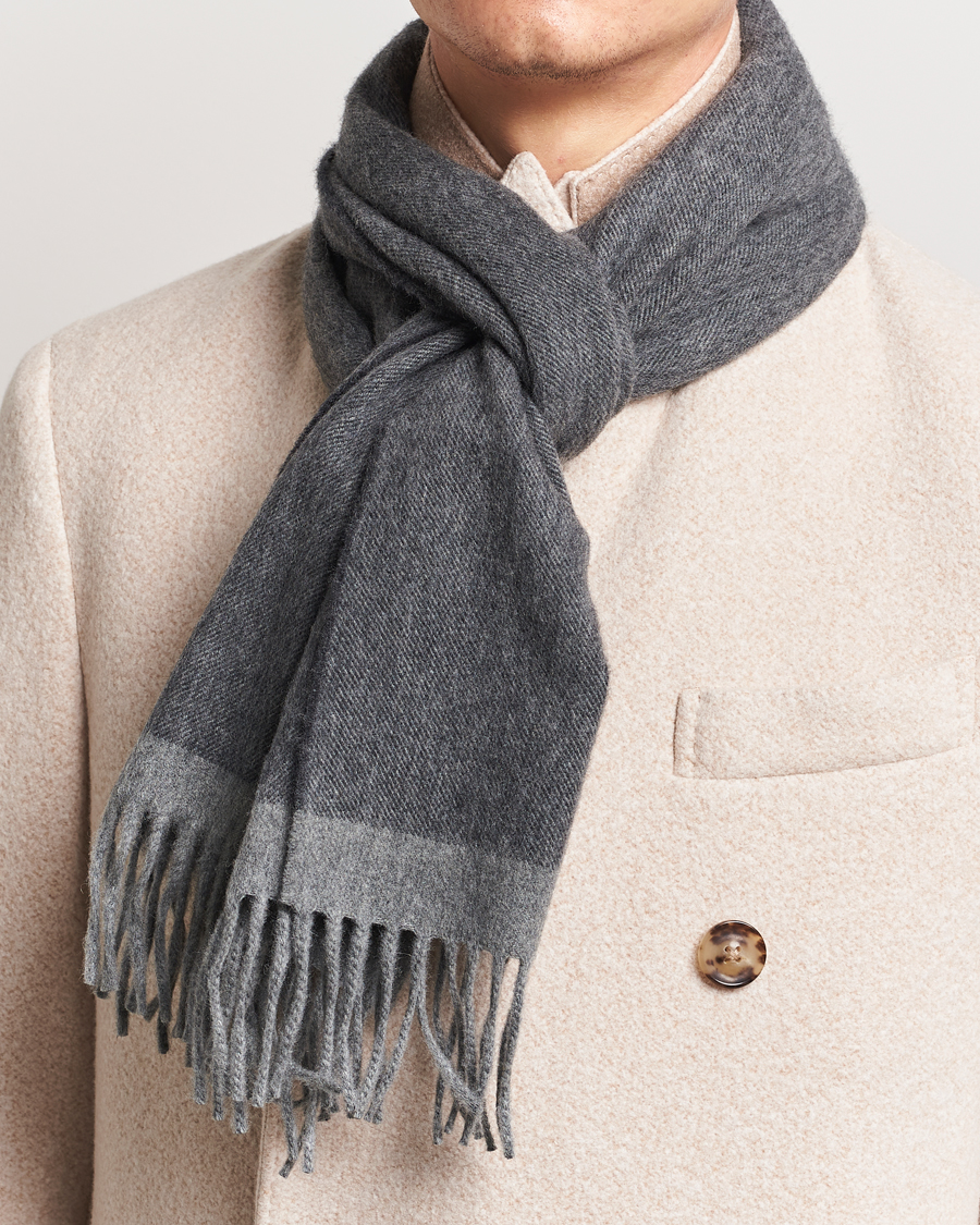 Herr |  | Begg & Co | Solid Board Wool/Cashmere Scarf Flannel Charcoal