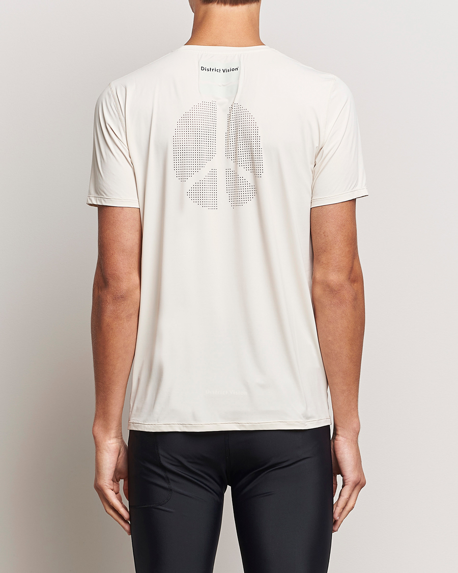 Herr | T-Shirts | District Vision | Ultralight Aloe Short Sleeve Mushroom