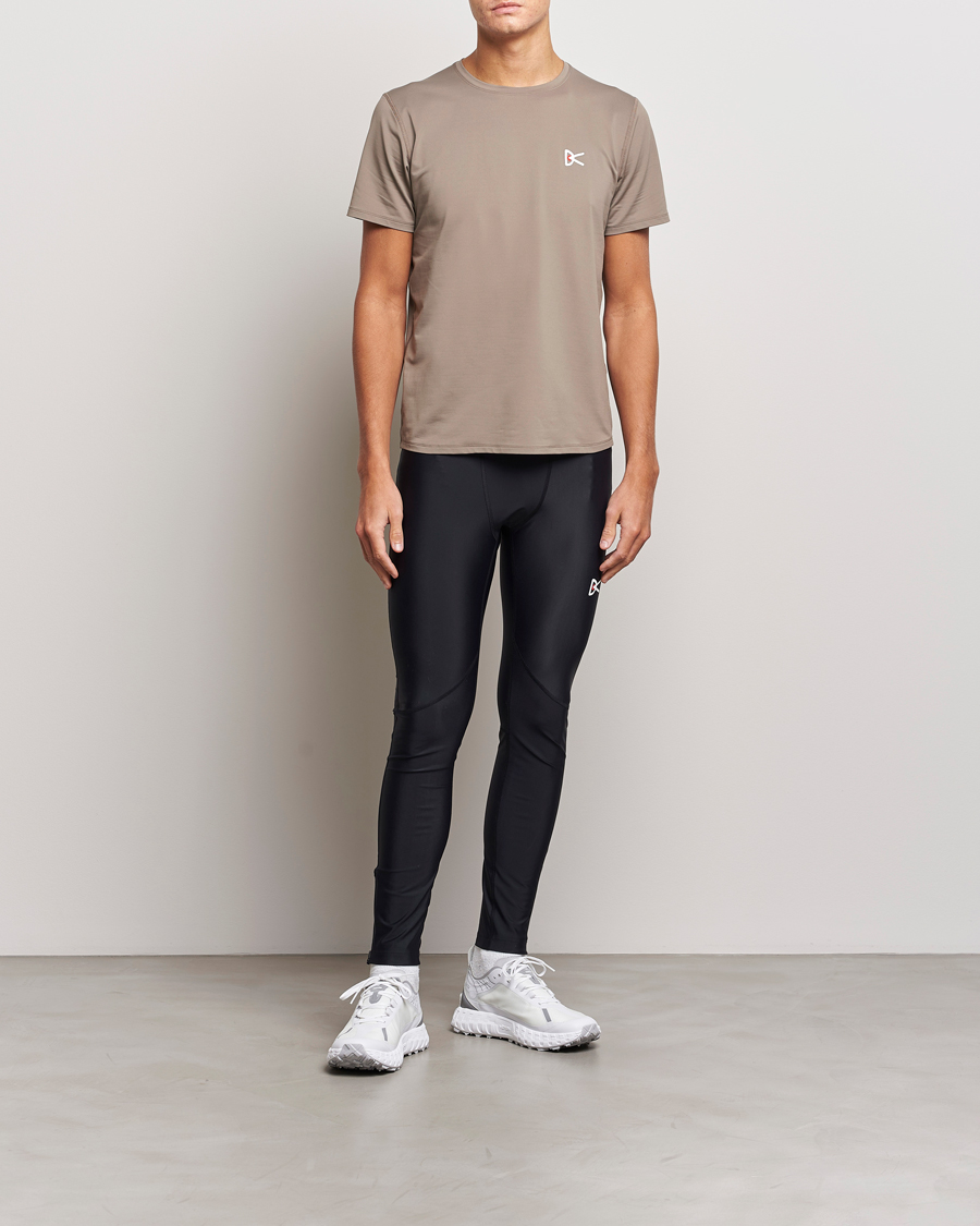 Herr | T-Shirts | District Vision | Lightweight Short Sleeve T-Shirt Silt