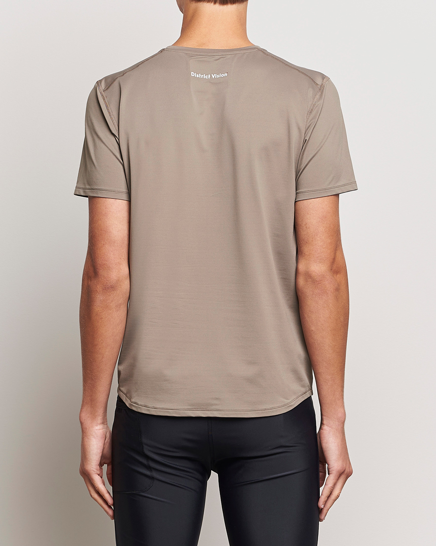 Herr | T-Shirts | District Vision | Lightweight Short Sleeve T-Shirt Silt