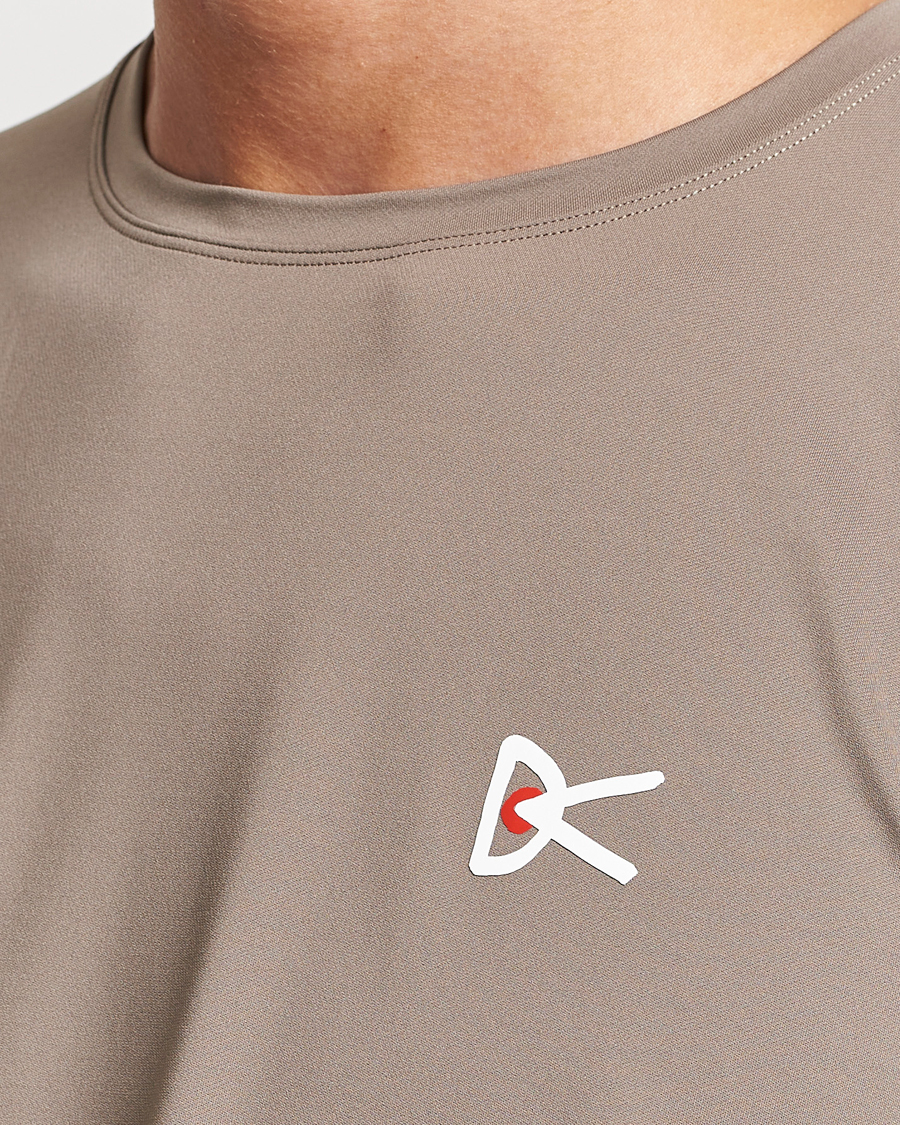 Herr | T-Shirts | District Vision | Lightweight Short Sleeve T-Shirt Silt