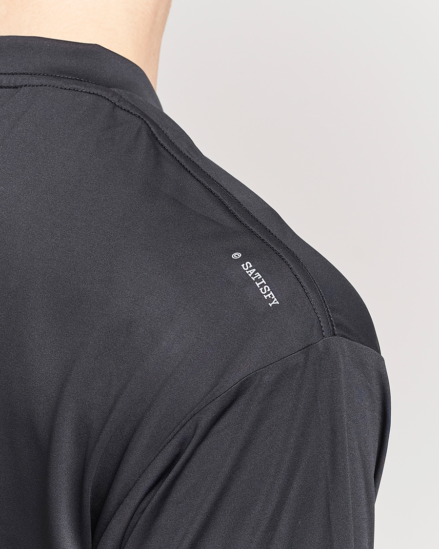 Herr | T-Shirts | Satisfy | AuraLite T-Shirt Black