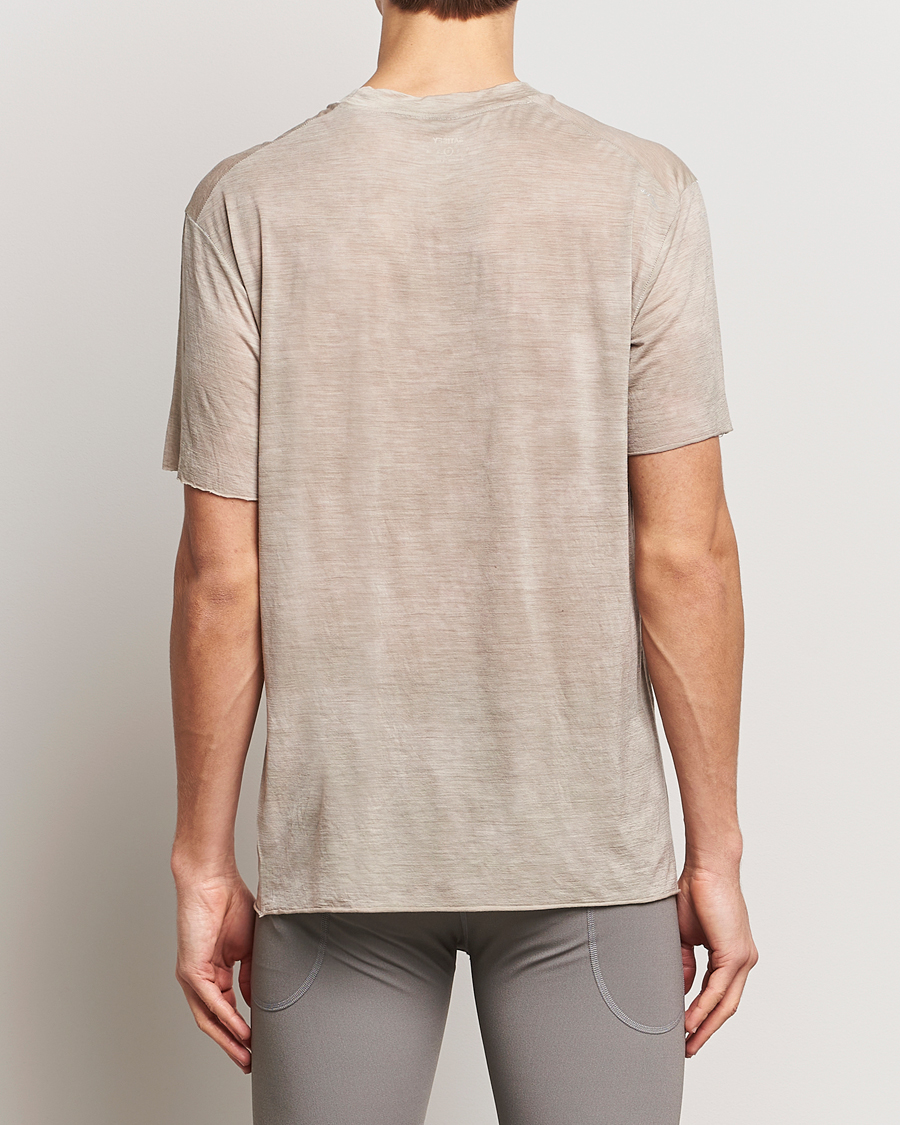 Herr | T-Shirts | Satisfy | CloudMerino T-Shirt Sun Bleached Greige