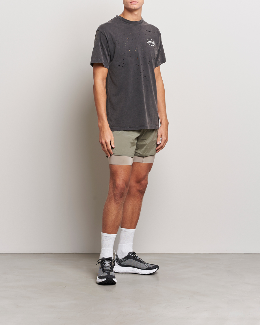 Herr | Shorts | Satisfy | TechSilk 8 Inch Shorts Vetiver