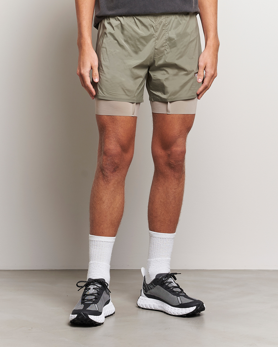 Herr | Shorts | Satisfy | TechSilk 8 Inch Shorts Vetiver