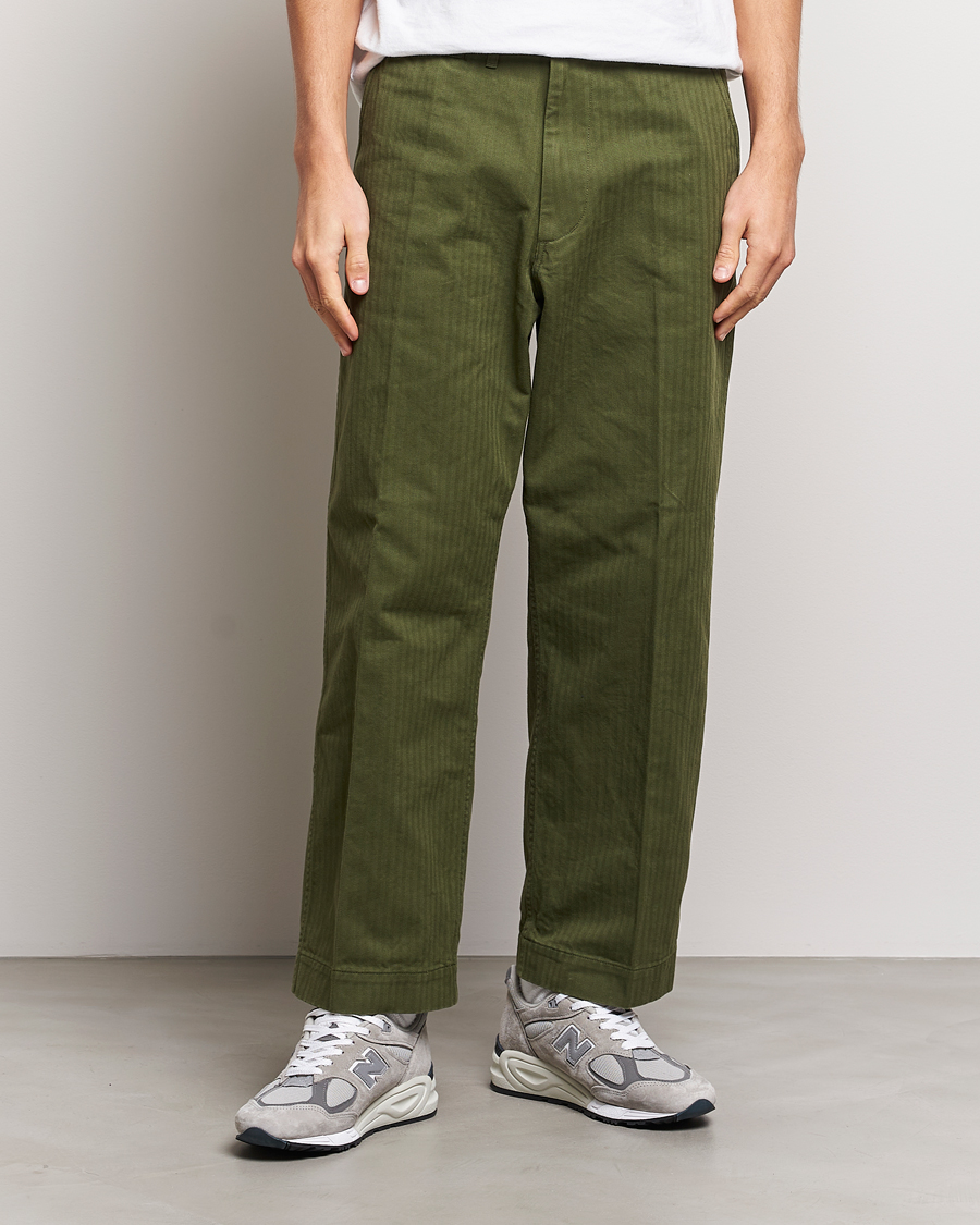 Herr | Byxor | BEAMS PLUS | MIL Herringbone Trousers Olive