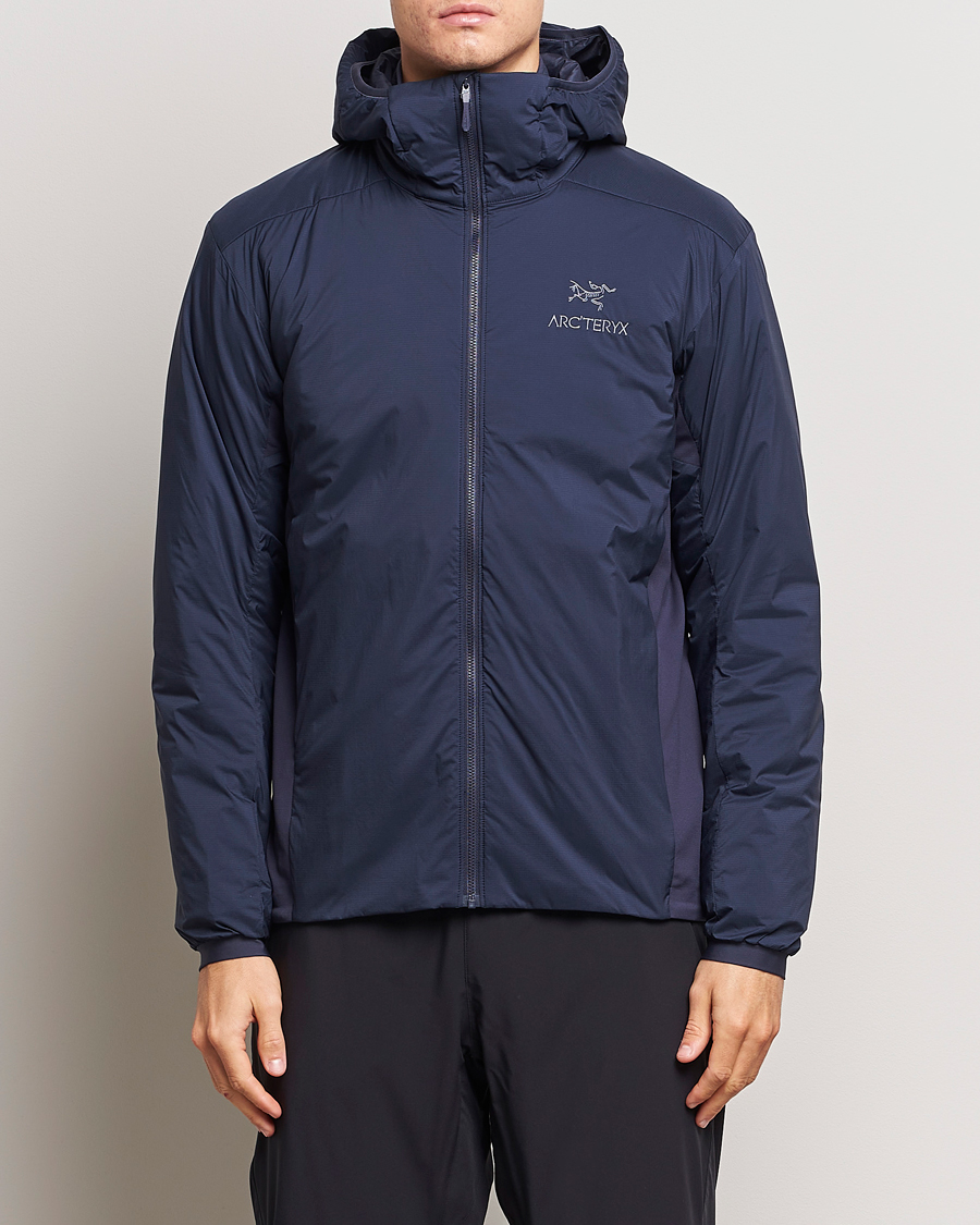 Herr | Jackor | Arc'teryx | Atom Hooded Jacket Black Sapphire