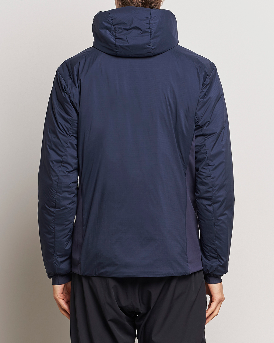 Herr | Jackor | Arc'teryx | Atom Hooded Jacket Black Sapphire