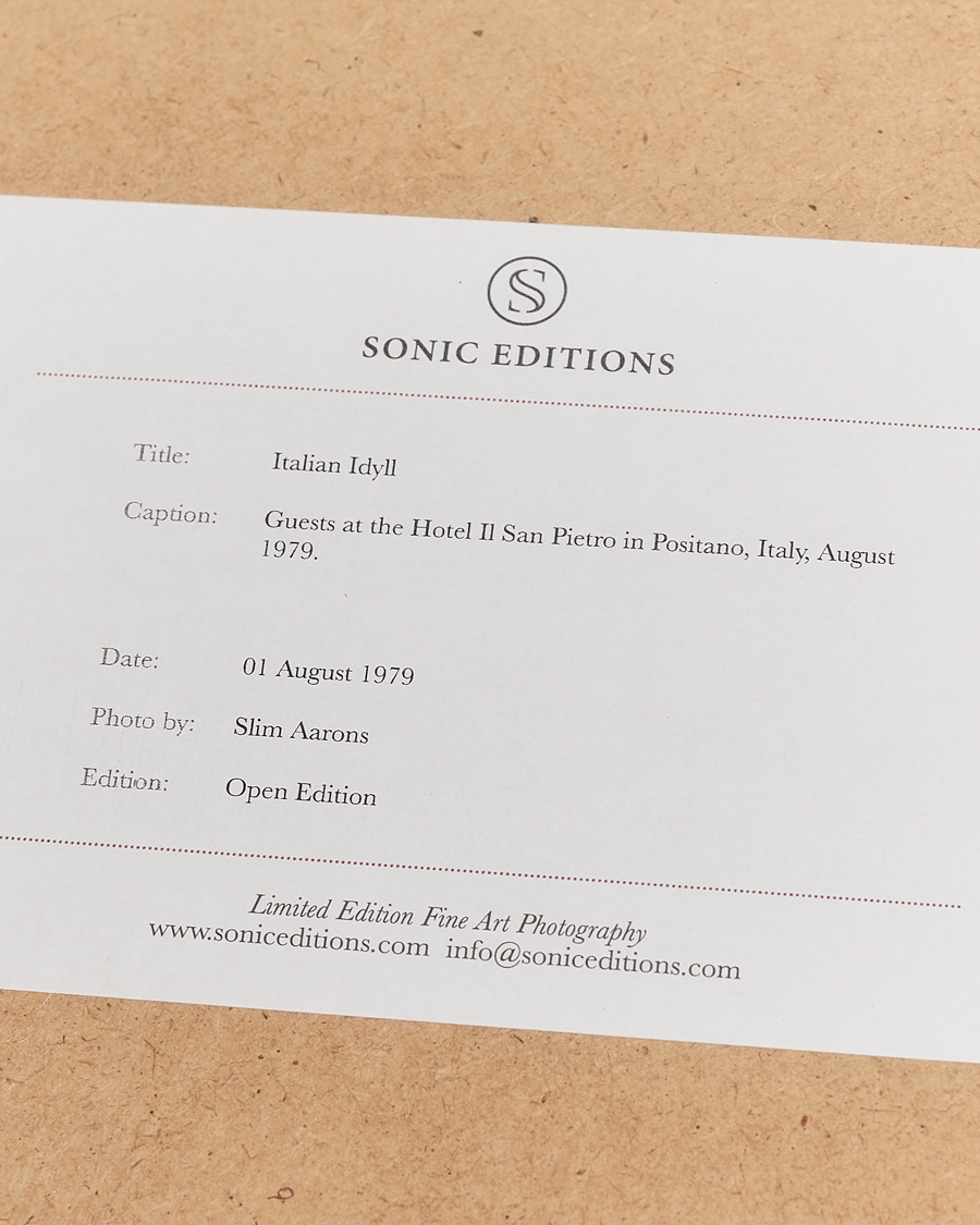 Herr | Tavlor | Sonic Editions | Framed Slim Aarons Italian Idyll