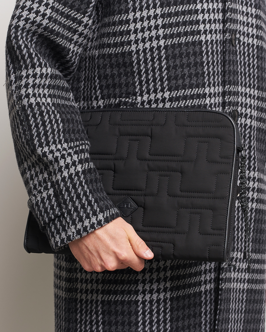 Herr | Accessoarer | J.Lindeberg | Padded Laptop Case Black