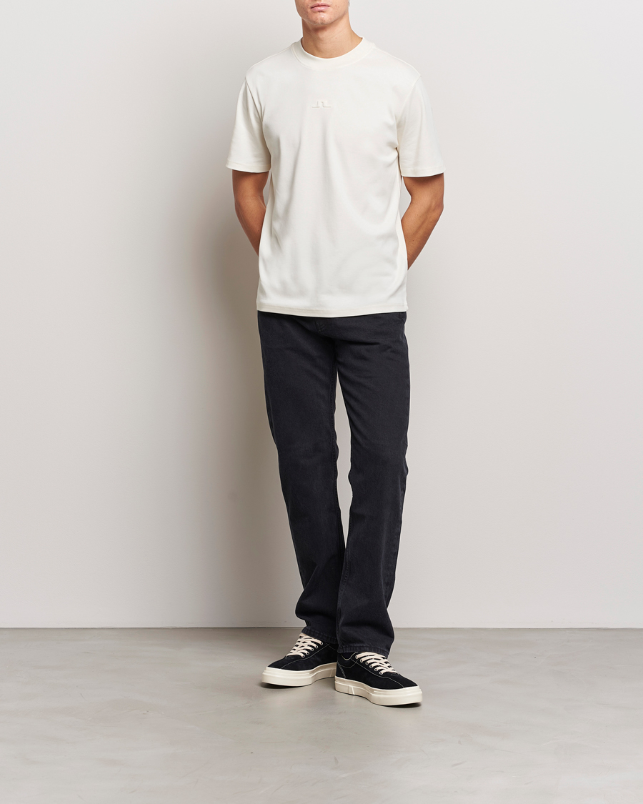 Herr | T-Shirts | J.Lindeberg | Adnan Logo Mock Neck T-Shirt Cloud White