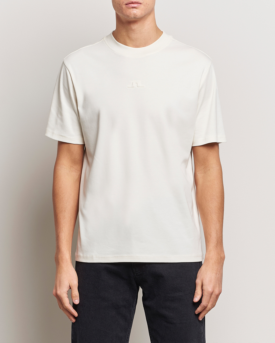 Herr | T-Shirts | J.Lindeberg | Adnan Logo Mock Neck T-Shirt Cloud White