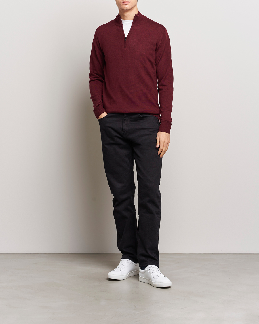 Herr | Tröjor | J.Lindeberg | Kiyan Quarter Zip Wool Sweater Zinfandel