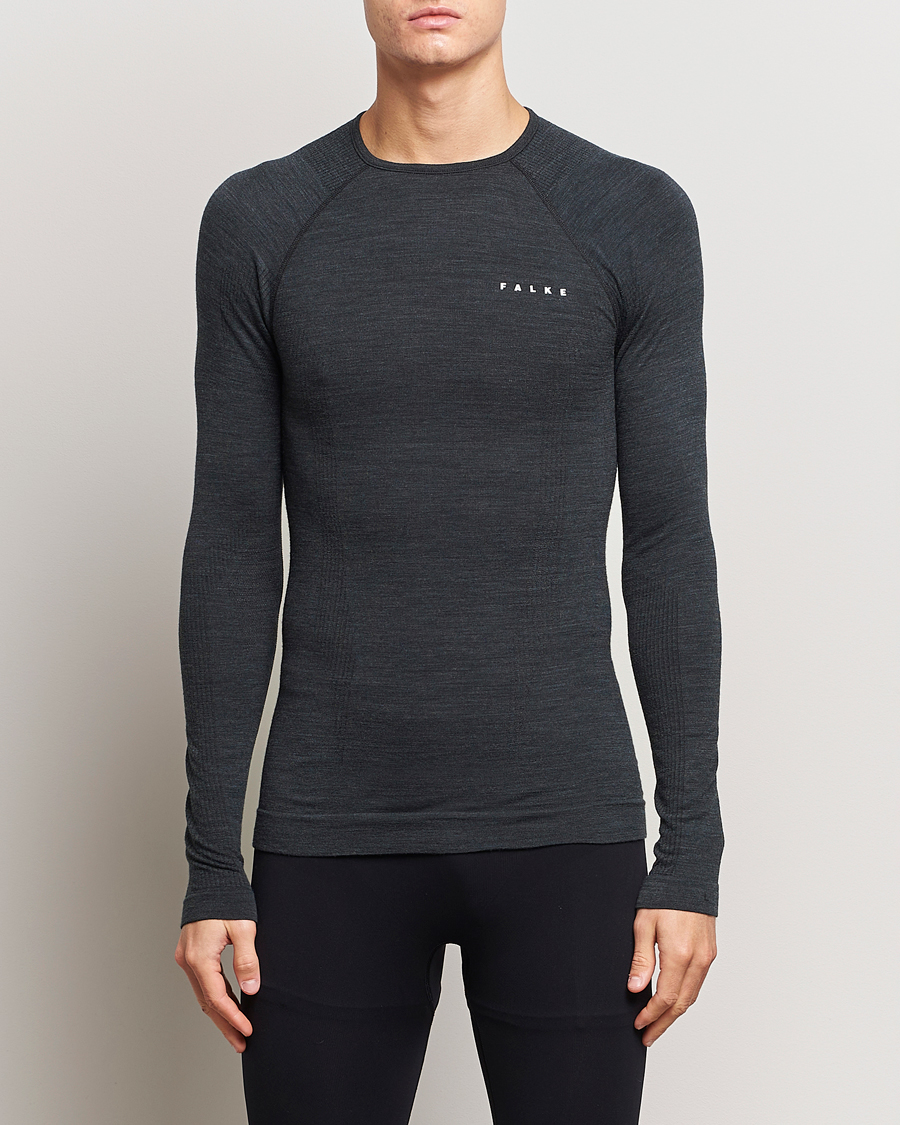Herr | T-Shirts | Falke | Long Sleeve Wool Tech Shirt Black