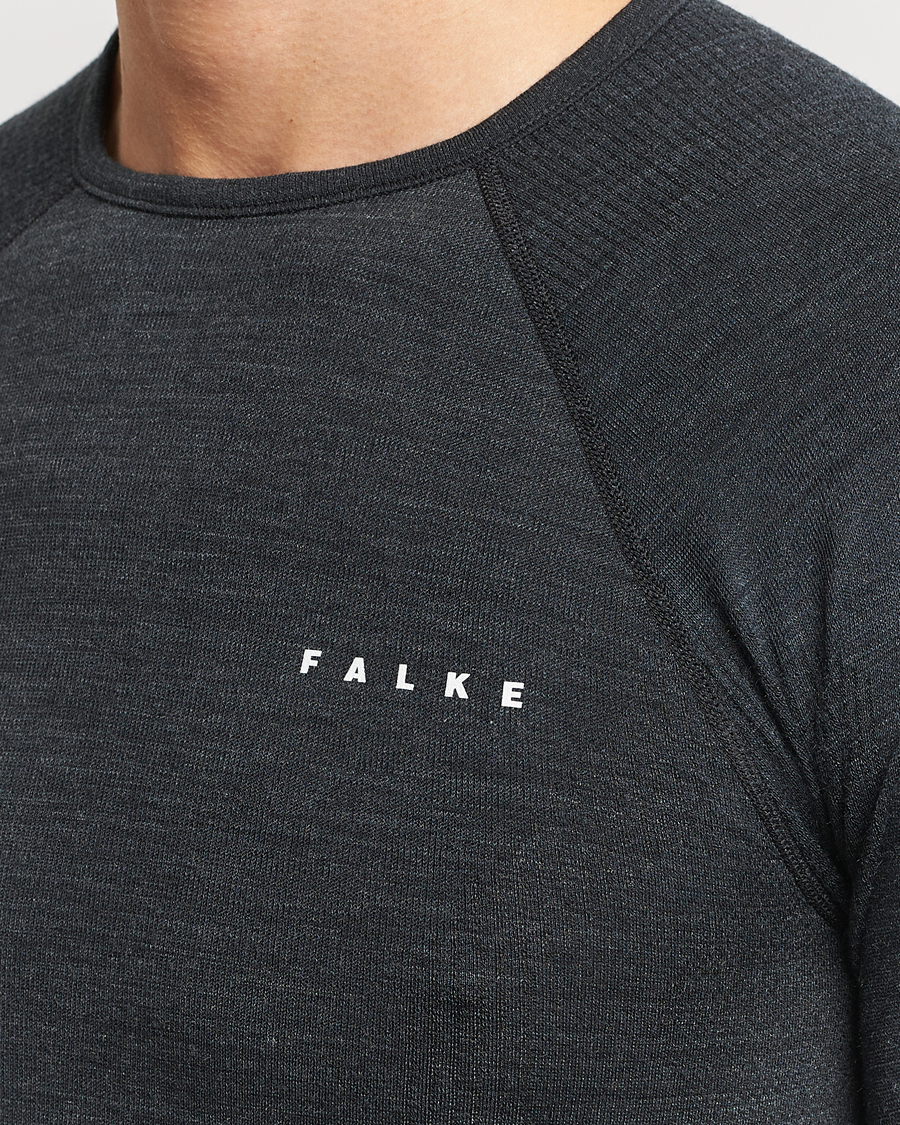 Herr | T-Shirts | Falke | Long Sleeve Wool Tech Shirt Black