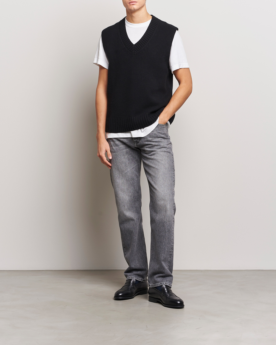 Herr | Tröjor | A Day's March | Wigtown Lambswool Vest Black