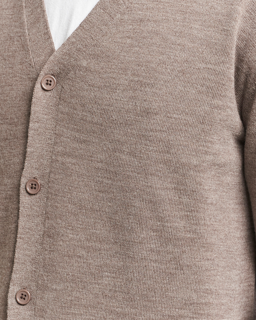 Herr | Tröjor | A Day's March | Oca Merino Cardigan Taupe Melange