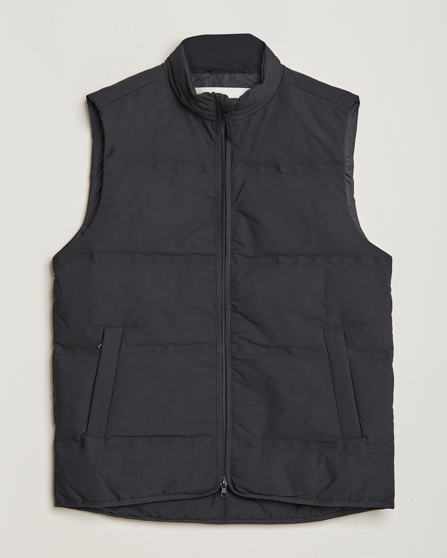Herr |  | A Day's March | Alford Puffer Vest Black