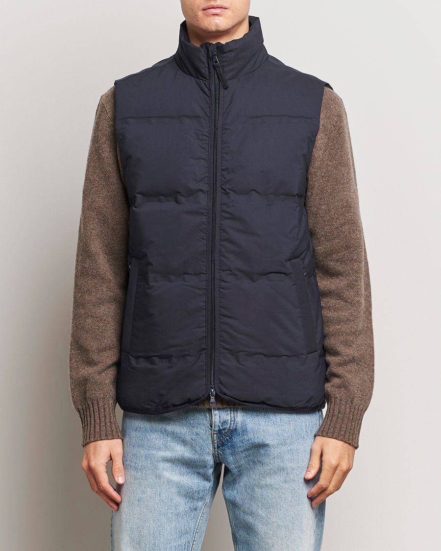 Herr | Jackor | A Day's March | Alford Puffer Vest Navy